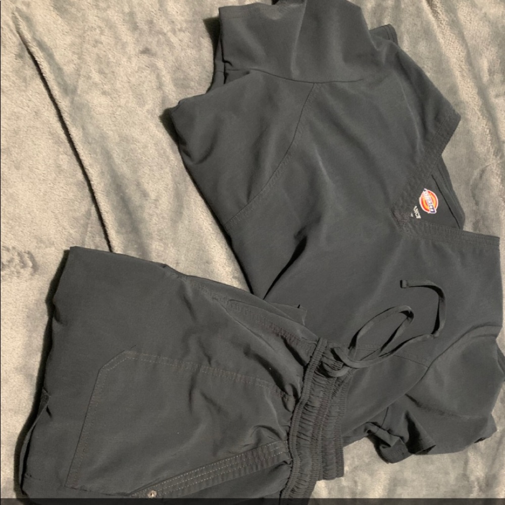 Dickies scrubs